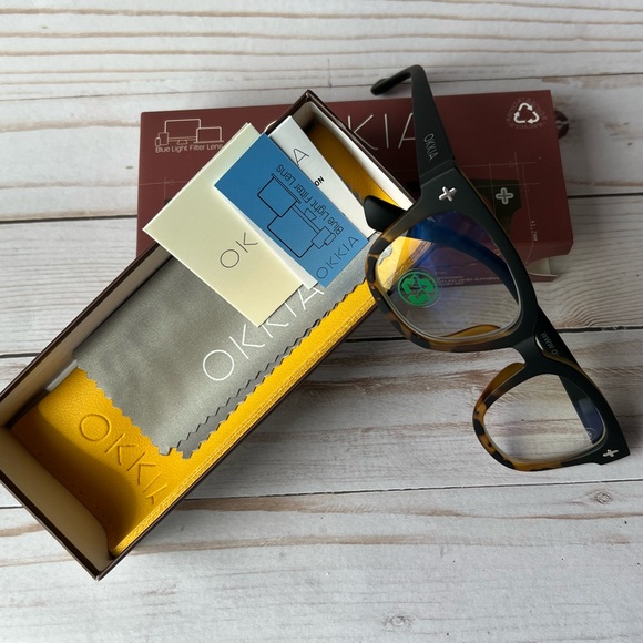 OKKIA “Giovanni” READERS from Italy - 1.00 Anti Blue Light Reading Glasses - Picture 7 of 12